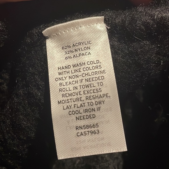 Leith ladies turtleneck crapped size L sweater - Picture 4 of 4